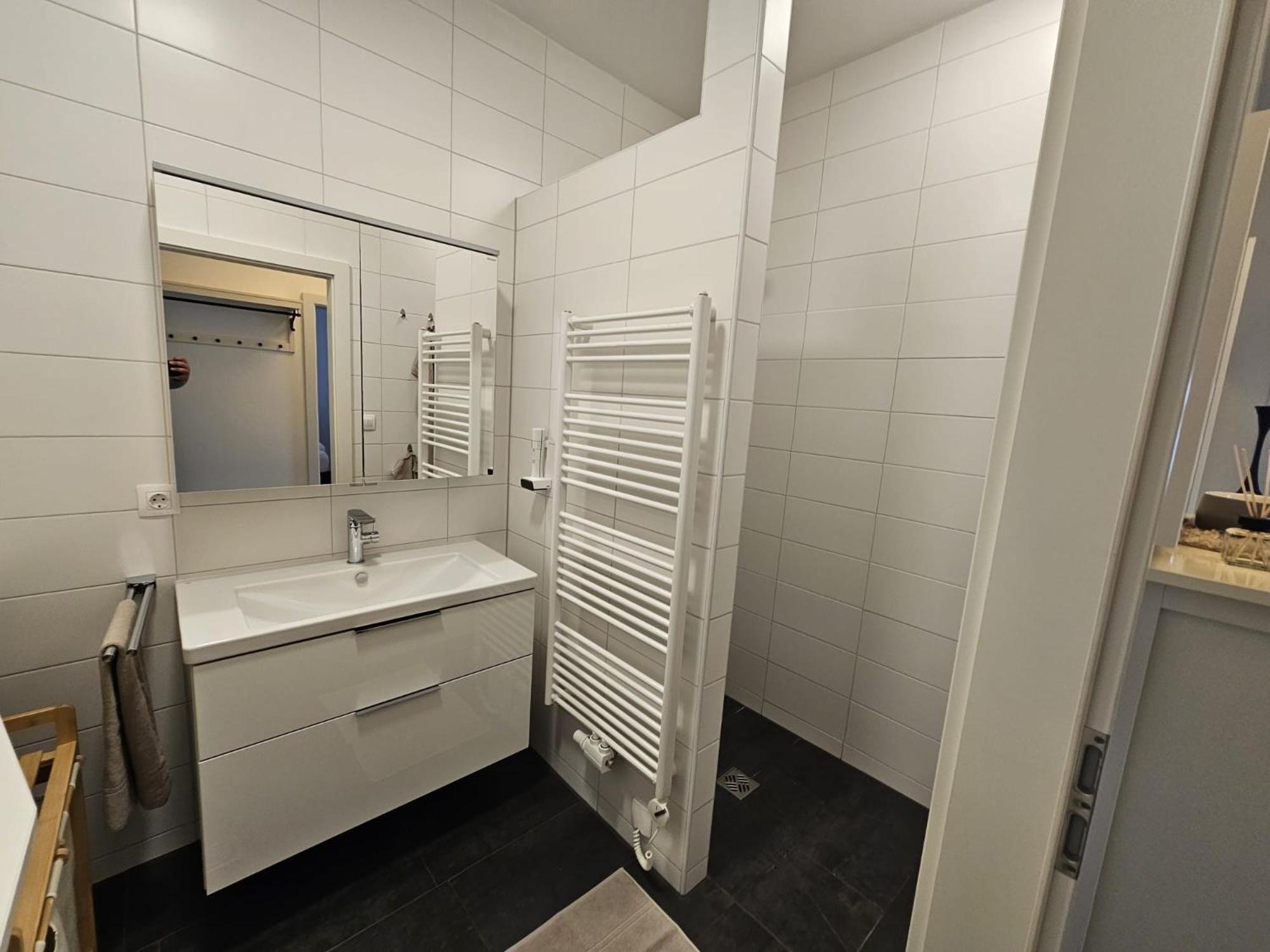 Apartment Leibnitz Im Zentrum Nahe Am Bahnhof Und Der Suedsteirischen Weinstrasse מראה חיצוני תמונה